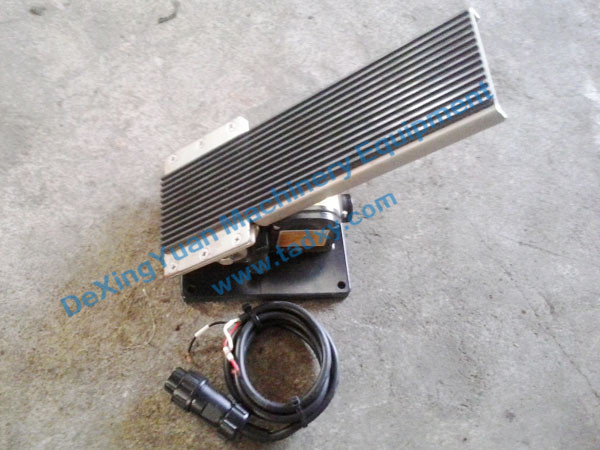 c鿴ԔϢ}Electronic Accelerator Pedal xΔ1590
