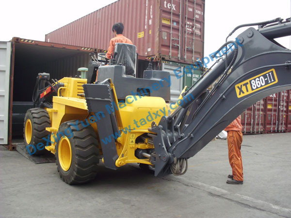 c鿴ԔϢ}Backhoe loader packing xΔ1738