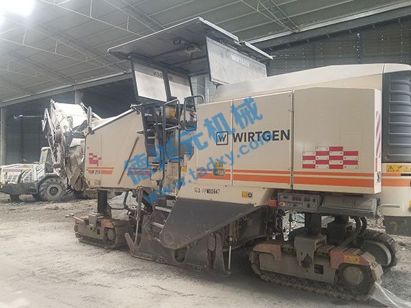 c鿴ԔϢ}SظٙCW215 xΔ1950